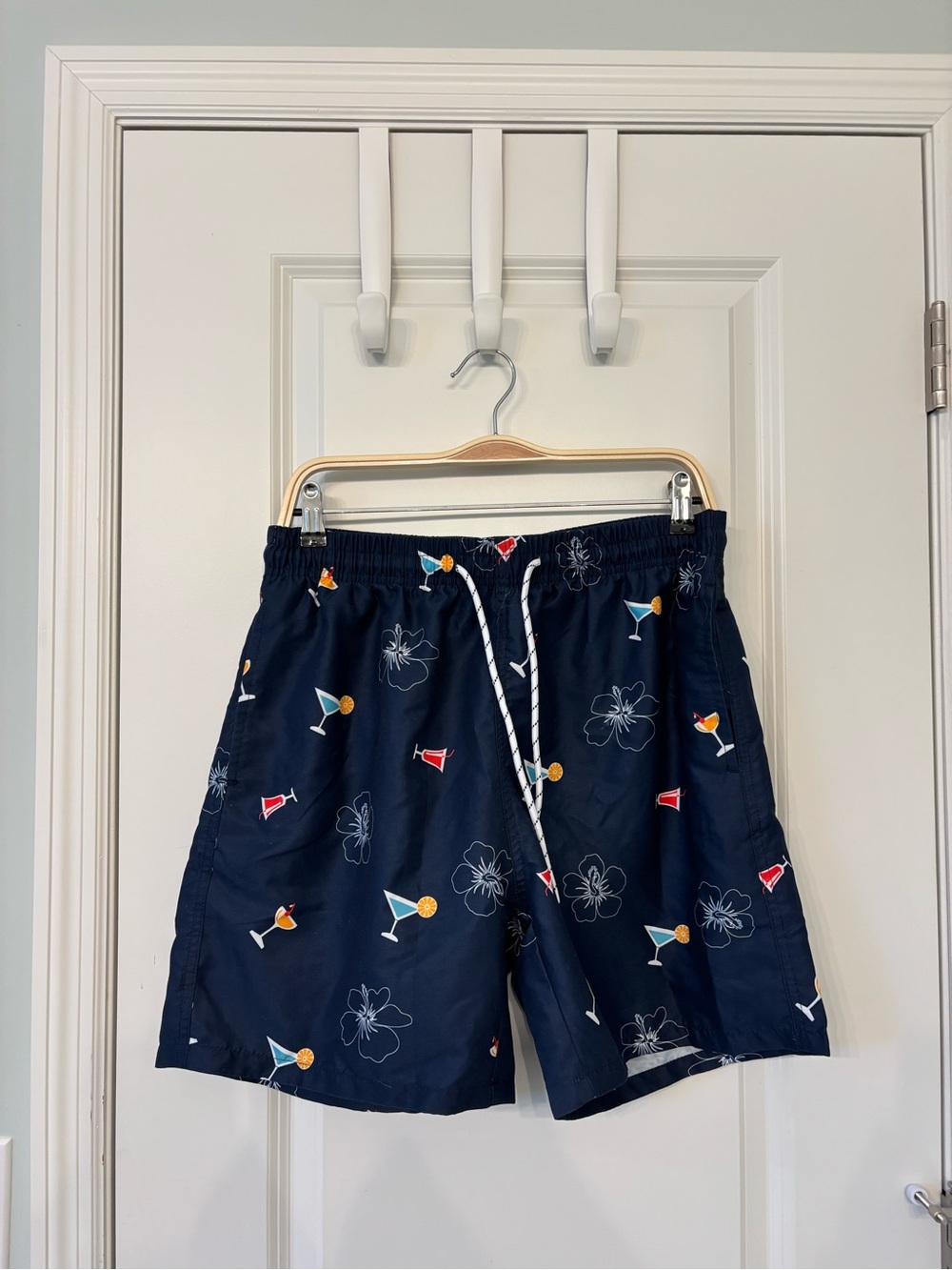 SHEIN Navy Cocktail Print Swim Shorts